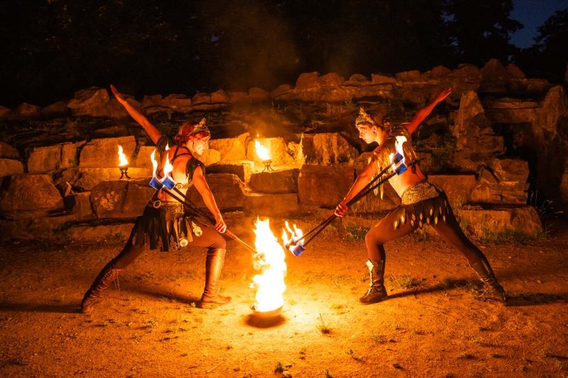 Ohňová show Fire Amazons