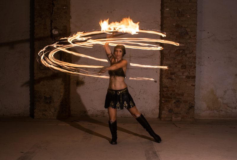 hulahoop fire show