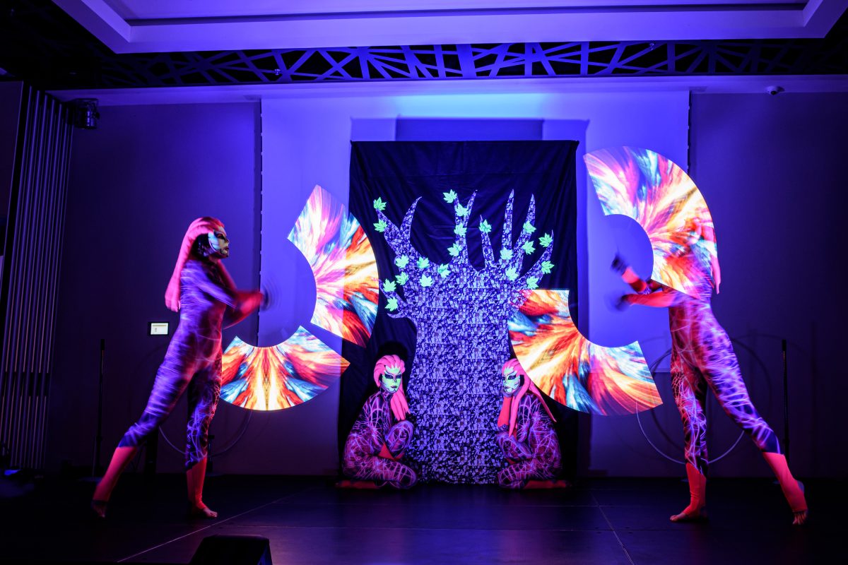 Ilusias světelná show Colour Party