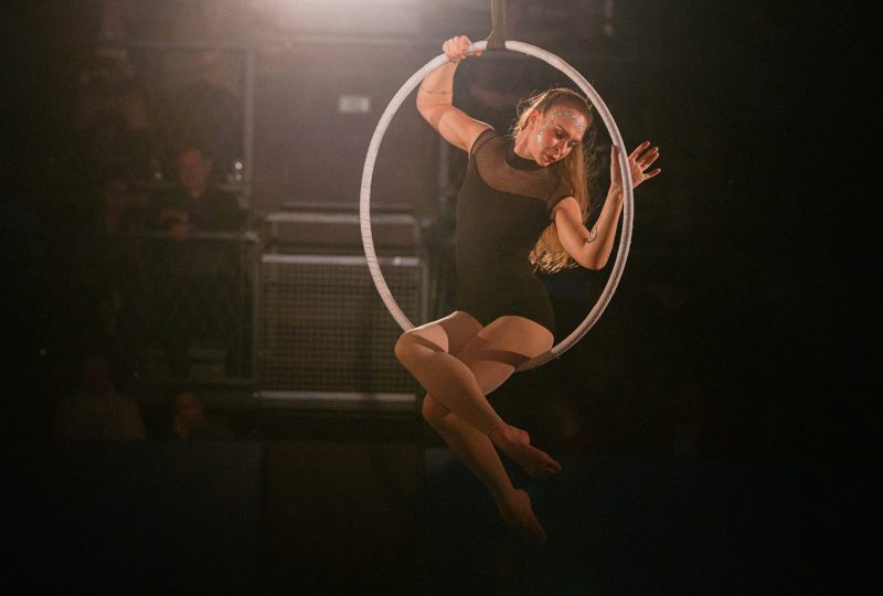 Aerial Hoop Show Ilusias